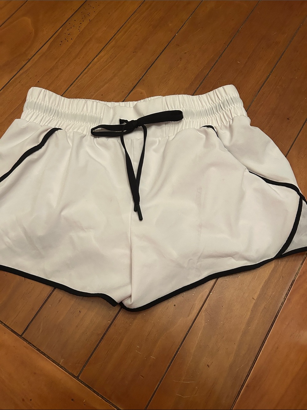 Love & Sports White Athletic Shorts w/ Black Trim & Drawstring – XS